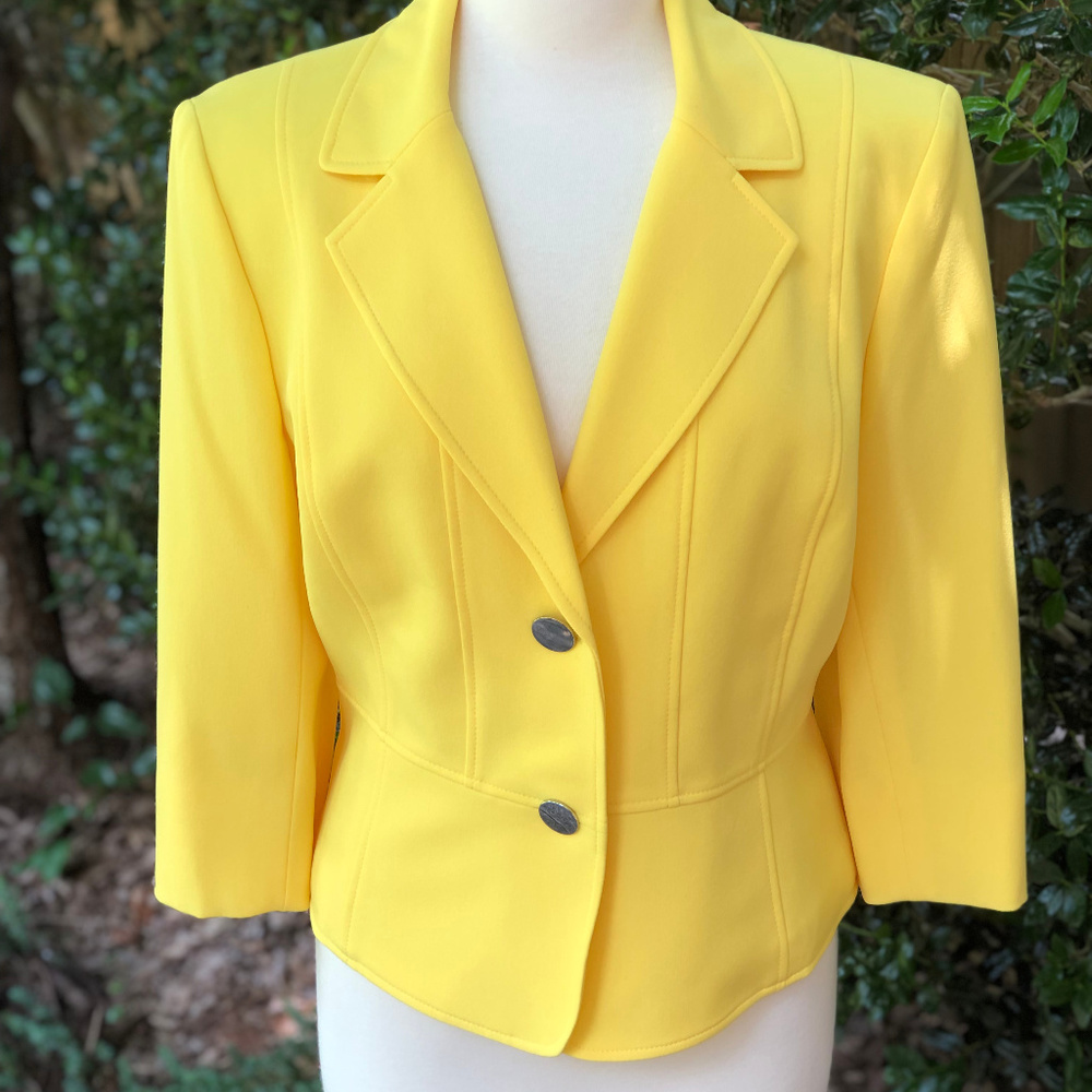 Kasper yellow blazer sz 14